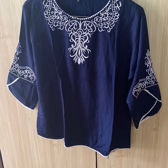 Tops - Navy blue Womens rayon top